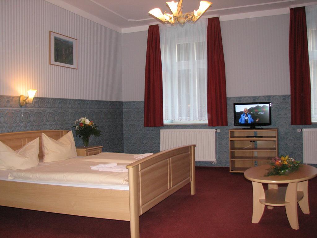 Hotel Garni Dekorahaus Bad Schandau Room photo